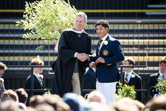 graduation23_diploma_wkl2_9252