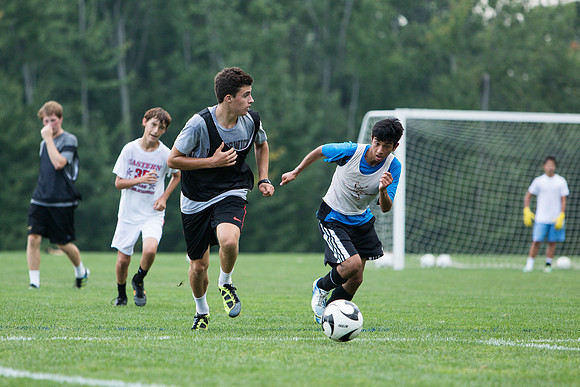 soccer_3rdswhite_jk_9460