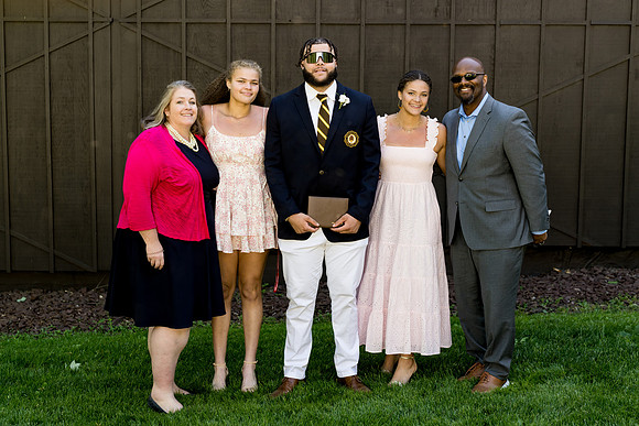 graduation23_post_ah_0457b