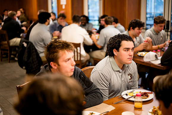 hc24_fballbfast_ah_0054