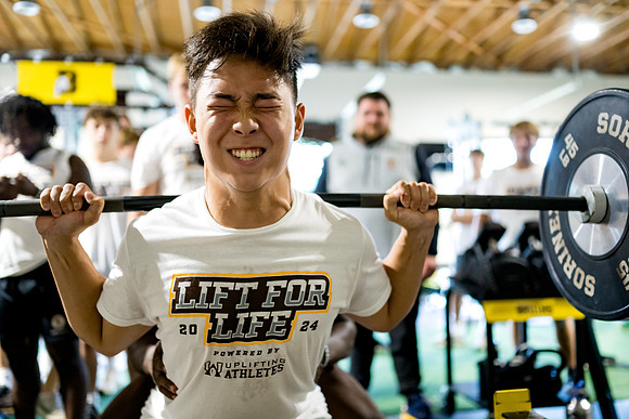 football_2024-08-01_liftforlife_ah_0124