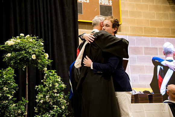 graduation25_diploma_ah_0606
