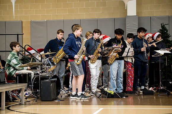 holiday_assembly24_ah_0255