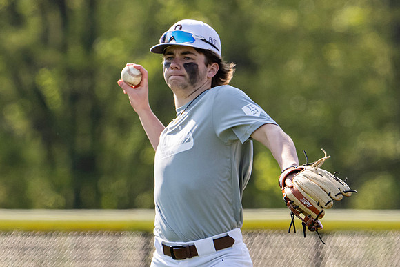 baseball_3rds_2023-04-26_dburns_5799