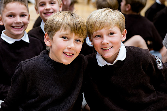 firstday26_assembly_ah_0161_1