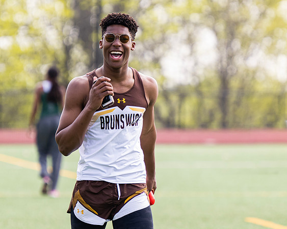 trackfield_2023-04-15_dburns_1993
