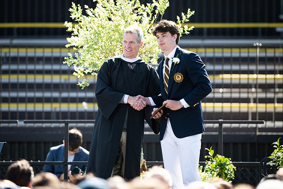 graduation23_diploma_wkl2_9219