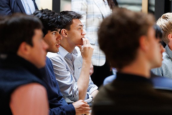 careerday23_flowcode_ss_7168