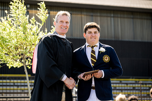 graduation23_diploma_ah_0213