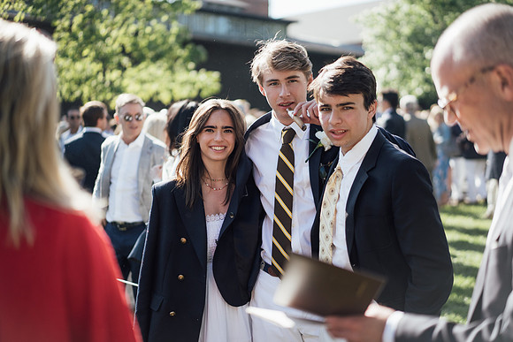 graduation23_post_jk_3889