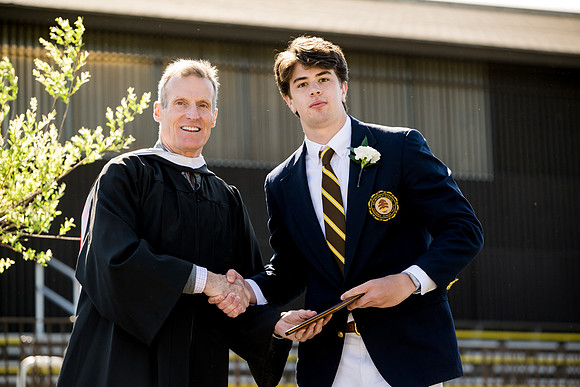 graduation23_diploma_ah_0220