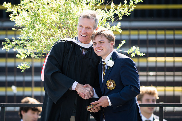 graduation23_diploma_wkl2_9265