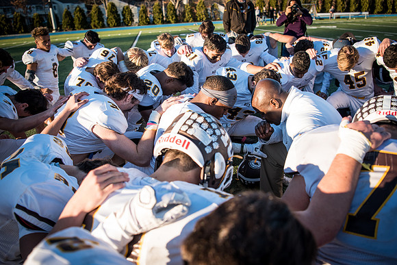 football_nepsac16_wkl_4512