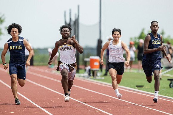 trackfield_2023-05-13_dburns1_2051