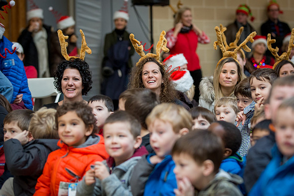holiday_allschool16_jfess_6546