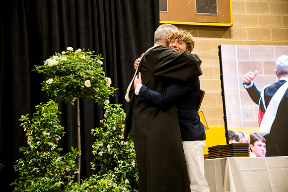 graduation25_diploma_ah_0902