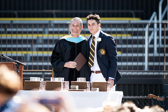 graduation23_diploma_wkl2_9288