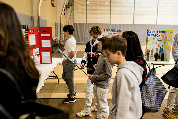 sciencefair23_ms_ah_0022