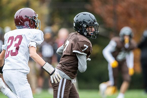 football_9s_2021-11-02_dburns_9812