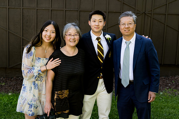 graduation23_post_ah_0465