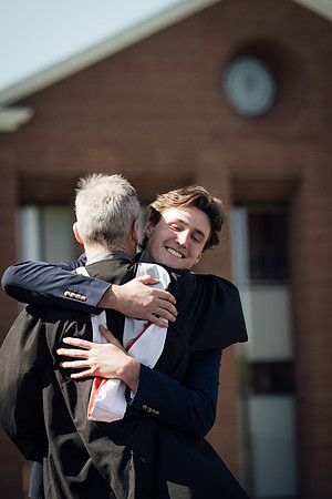 graduation23_diploma_jk_3313