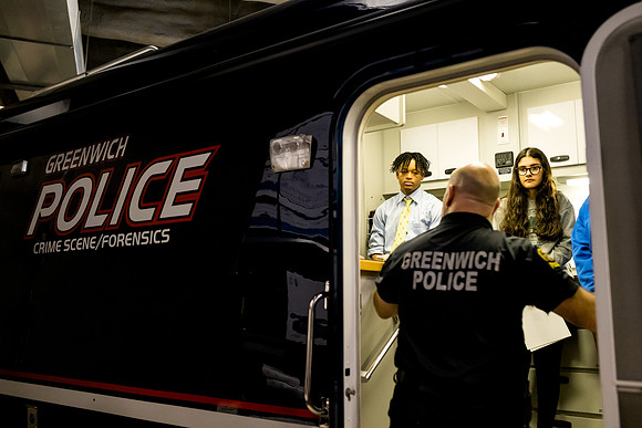 greenwichpolice_us_ah_0017