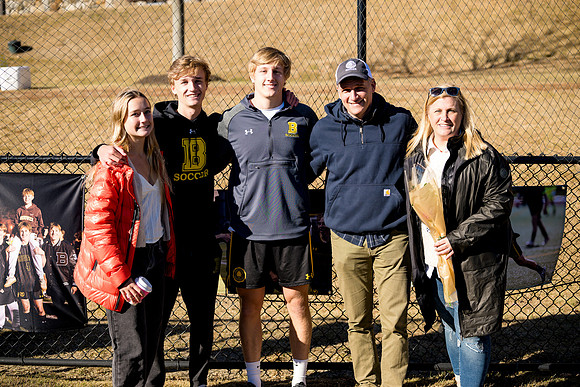 soccer_2024-11-09_seniorday_ah_0243