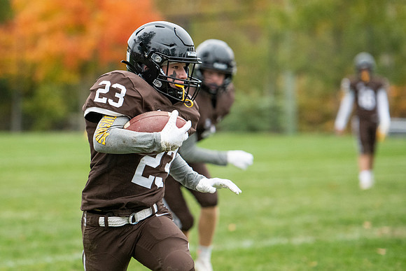 football_9s_2021-11-02_dburns_1784