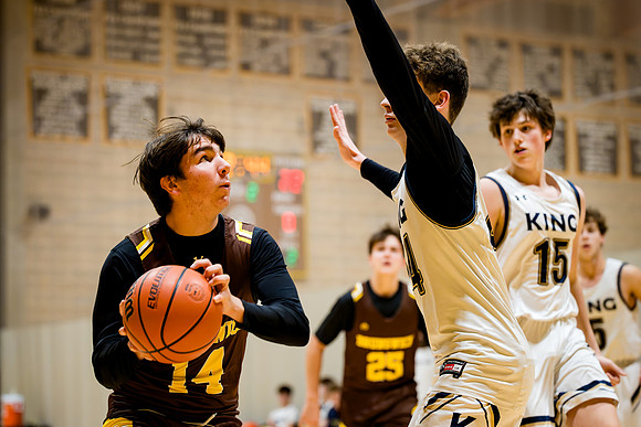 basketball_jv_2024-12-17_ah_0107