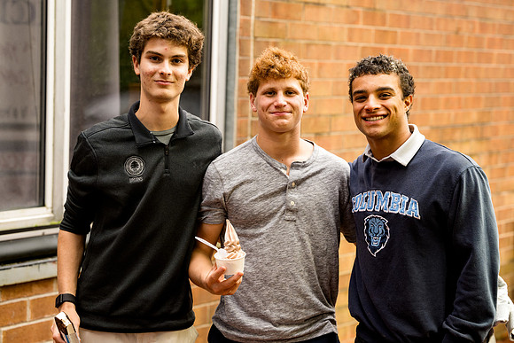 seniorbbq26_ah_0103