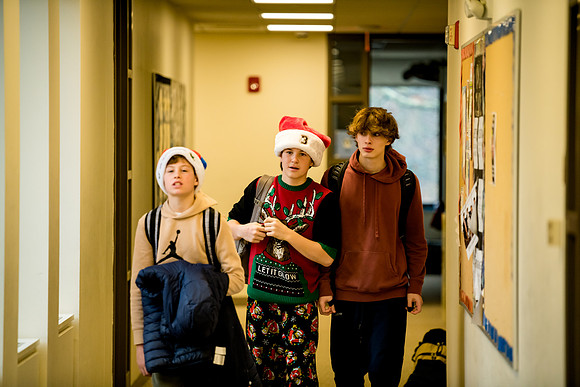 candids_ms_2022-12-16_ah_0119