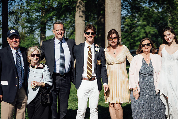 graduation23_post_jk_3935