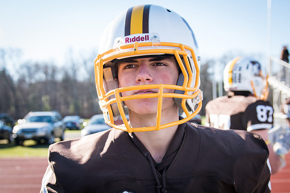 football_nepsac15_wkl_0222