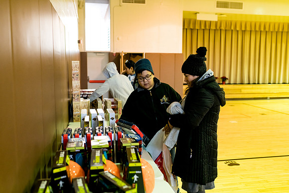 alumni_adc_toydrive22_horizons_ah_0017