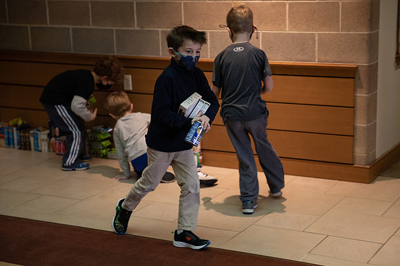 thanksgiving21_fooddrive_ps_gh_0034