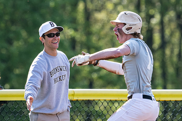 baseball_3rds_2023-04-26_dburns_5729