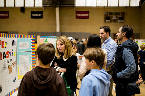 sciencefair23_ms_ah_0006
