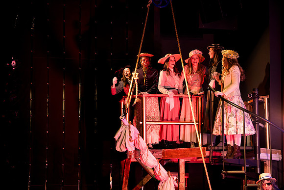 hmspinafore_springmusical25_fri_us_ah_0092