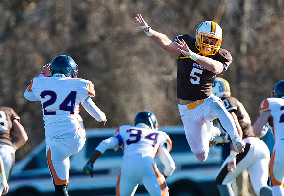 football_nepsac15_db_7953