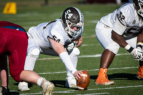 football_nepsac19_wkl5_2946