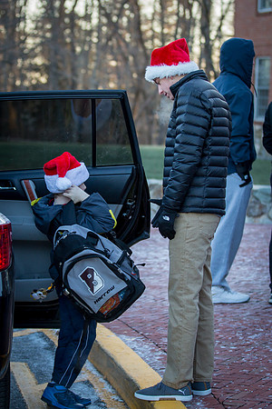holiday_handshake16_jfess_6378