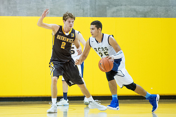 basketball_2016-12-10_dburns_5960