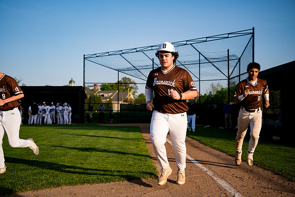 baseball_2025-05-01_ah_0328
