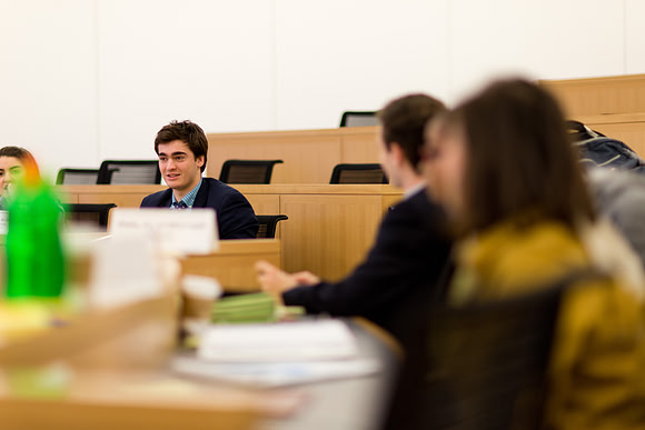 modelun18_fordham_mkras_0008