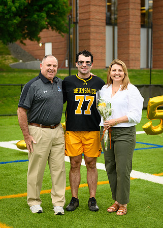 lacrosse_2025-05-13_seniorday_wkl3_0844