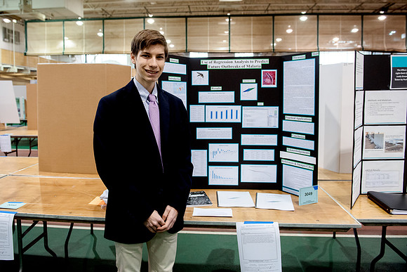 sciencefair18_hp_6277