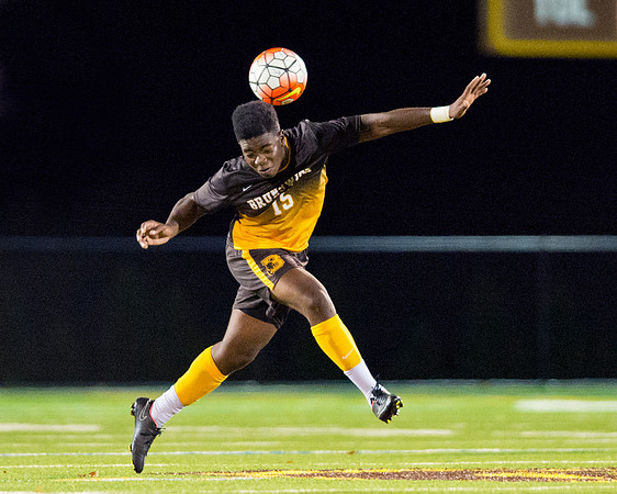 hc15_soccer_dburns_3112
