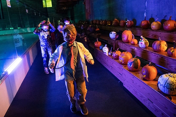 pumpkinparade_psls_wkl_4122