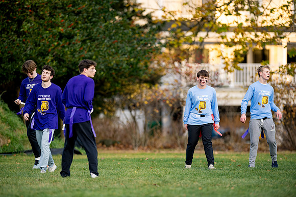 turkeybowl24_us_ah_0204