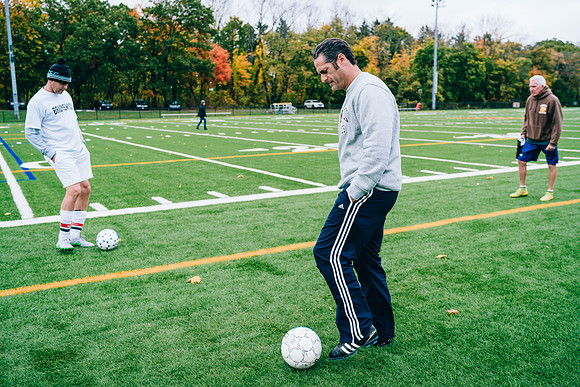 alumni_soccer16_jk_1868